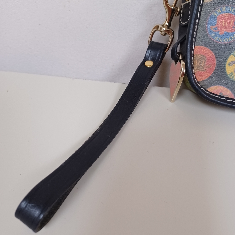 Vintage DOONEY & BOURKE wristlet w Heart Charm Hang Tag - Picture 6 of 11